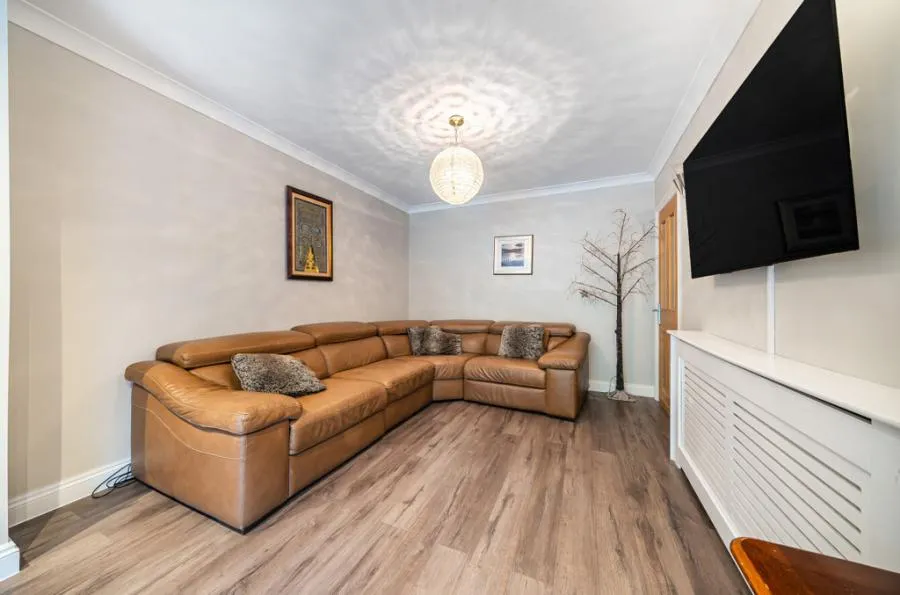 Shepherds House Lane, Earley, RG6, photo 5
