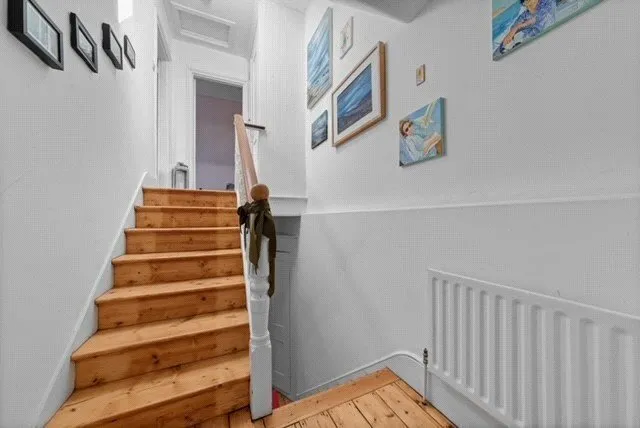 Radnor Park Crescent, Folkestone, Kent, CT19, photo 18