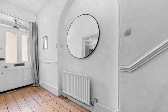 Radnor Park Crescent, Folkestone, Kent, CT19, photo 37