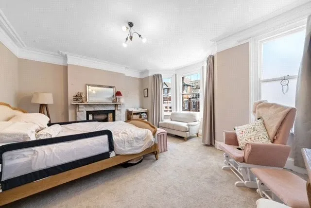 Radnor Park Crescent, Folkestone, Kent, CT19, photo 13