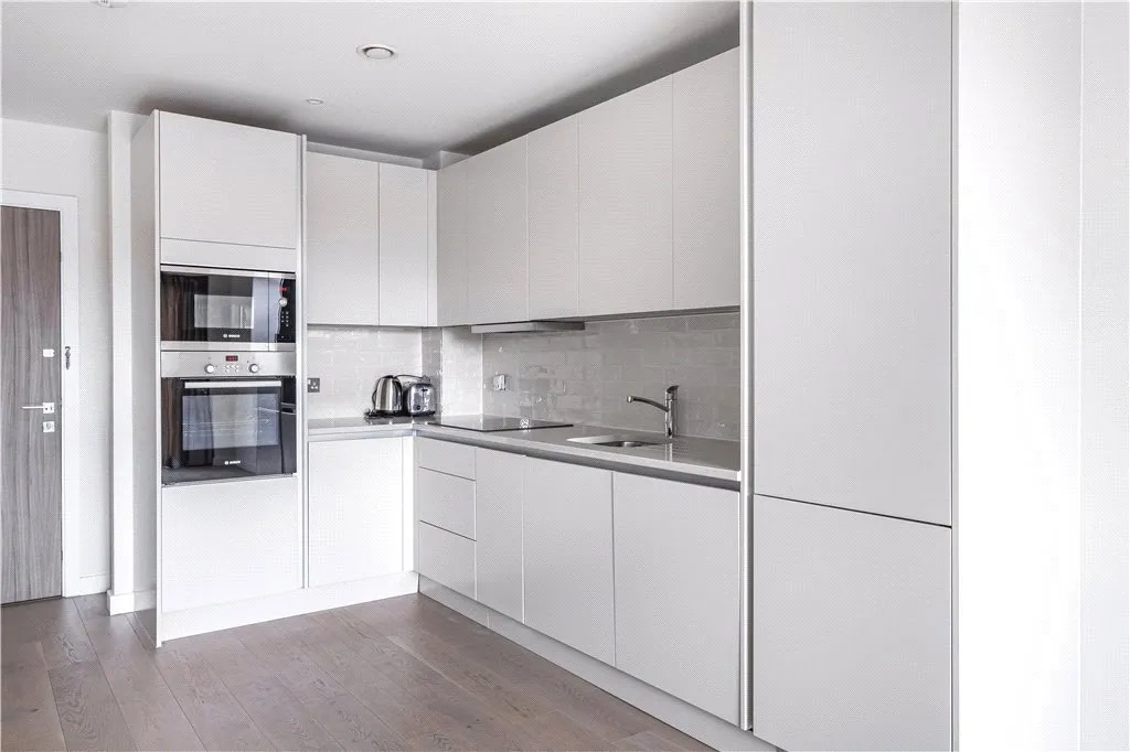 Beatrice Place, London, SW19, photo 6