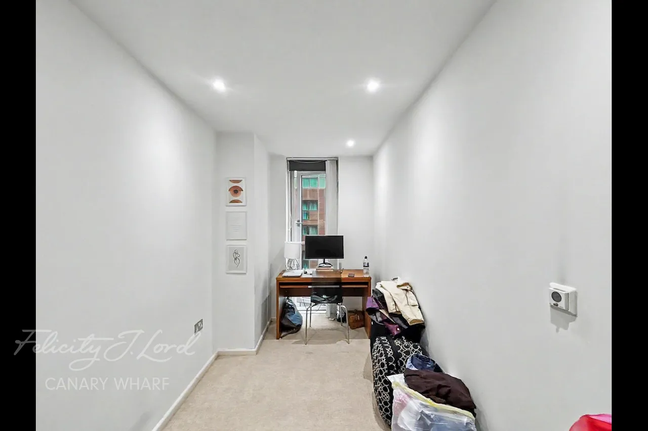 Ability Place, E14, photo 12