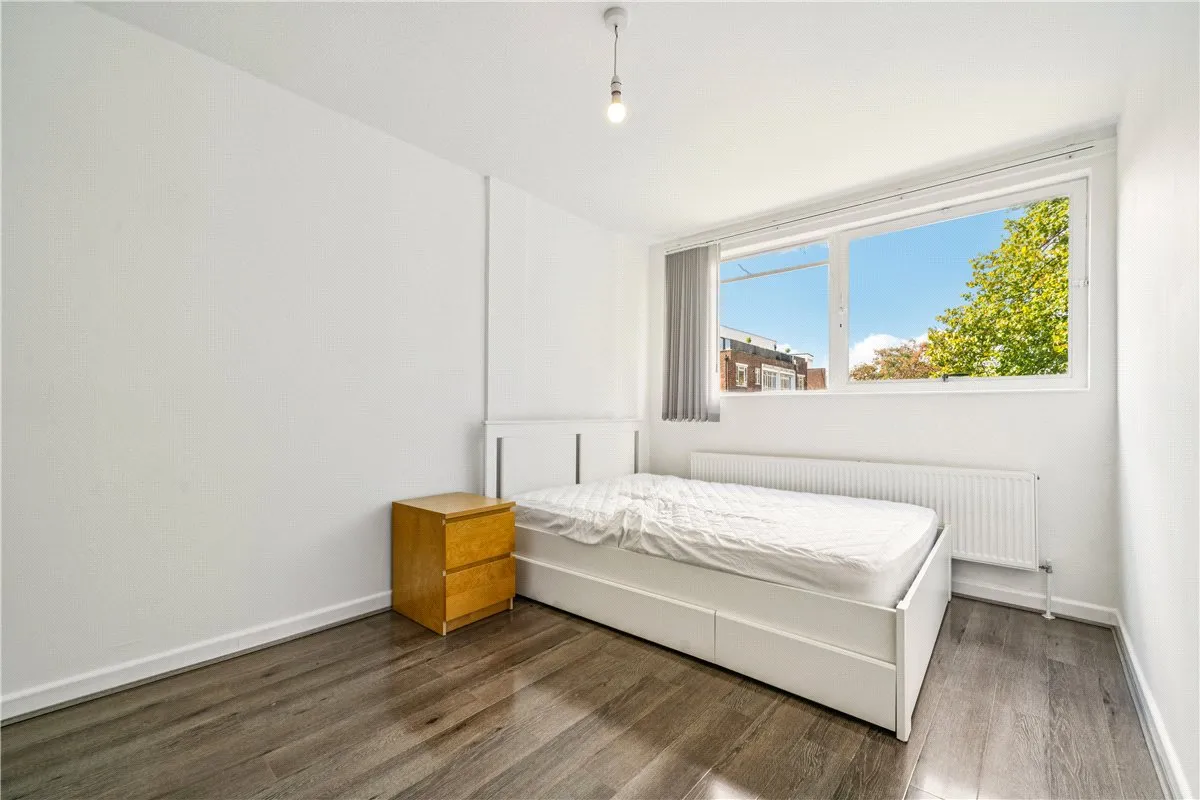 Carlton Drive, London, SW15, photo 6