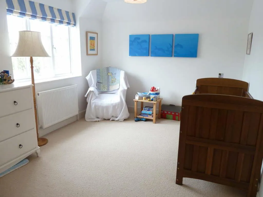 West Farm Avenue, Ashtead, Surrey, KT21 2JY, photo 14