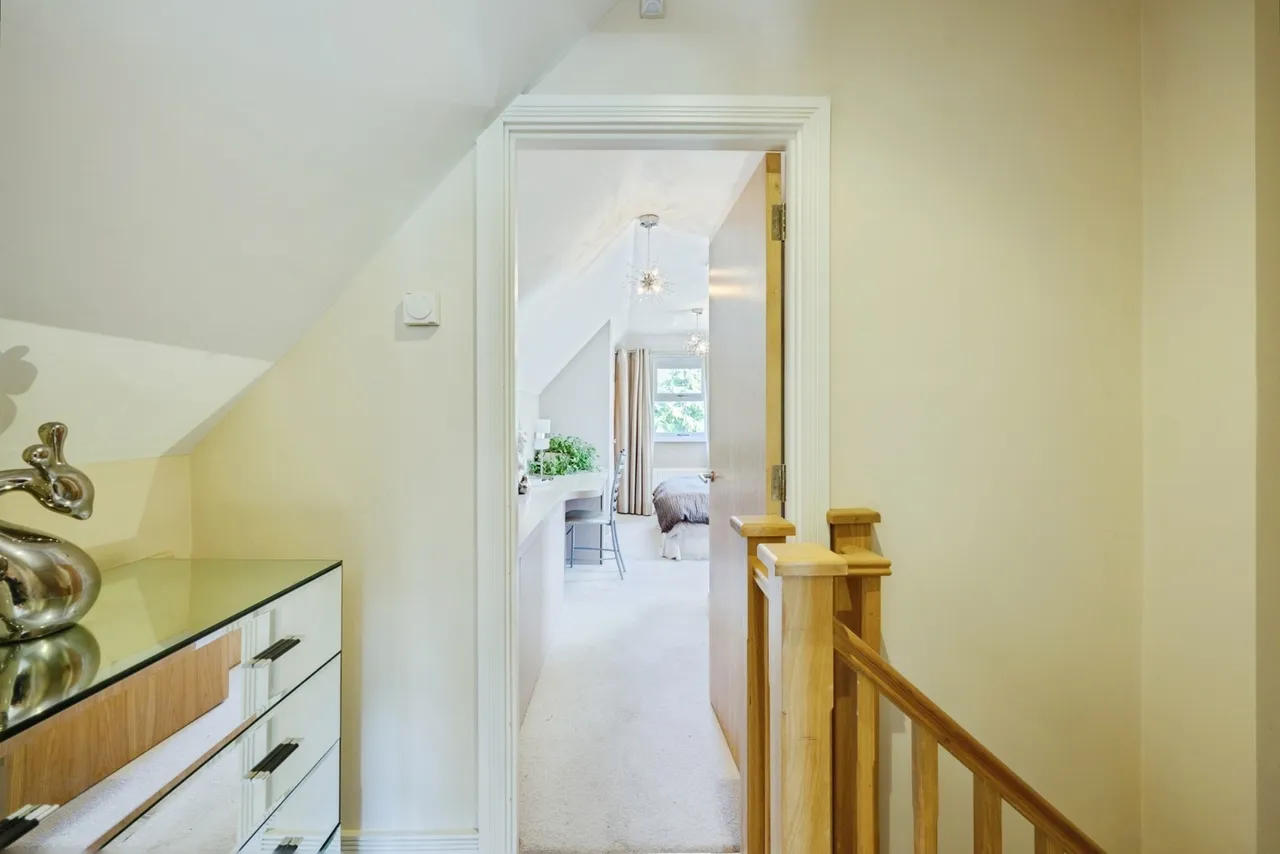Church Road, Kenley, Surrey, CR8, photo 11