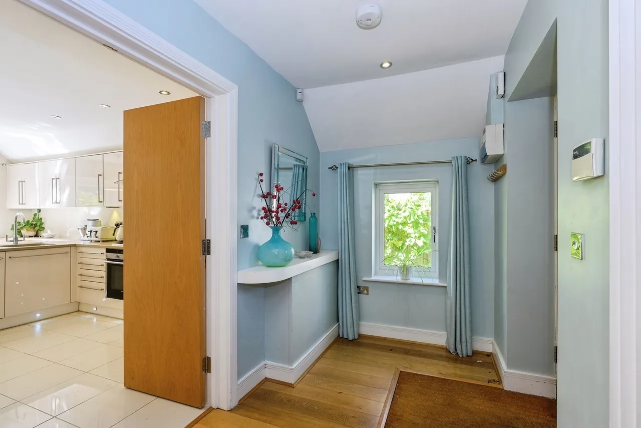 Church Road, Kenley, Surrey, CR8, photo 17