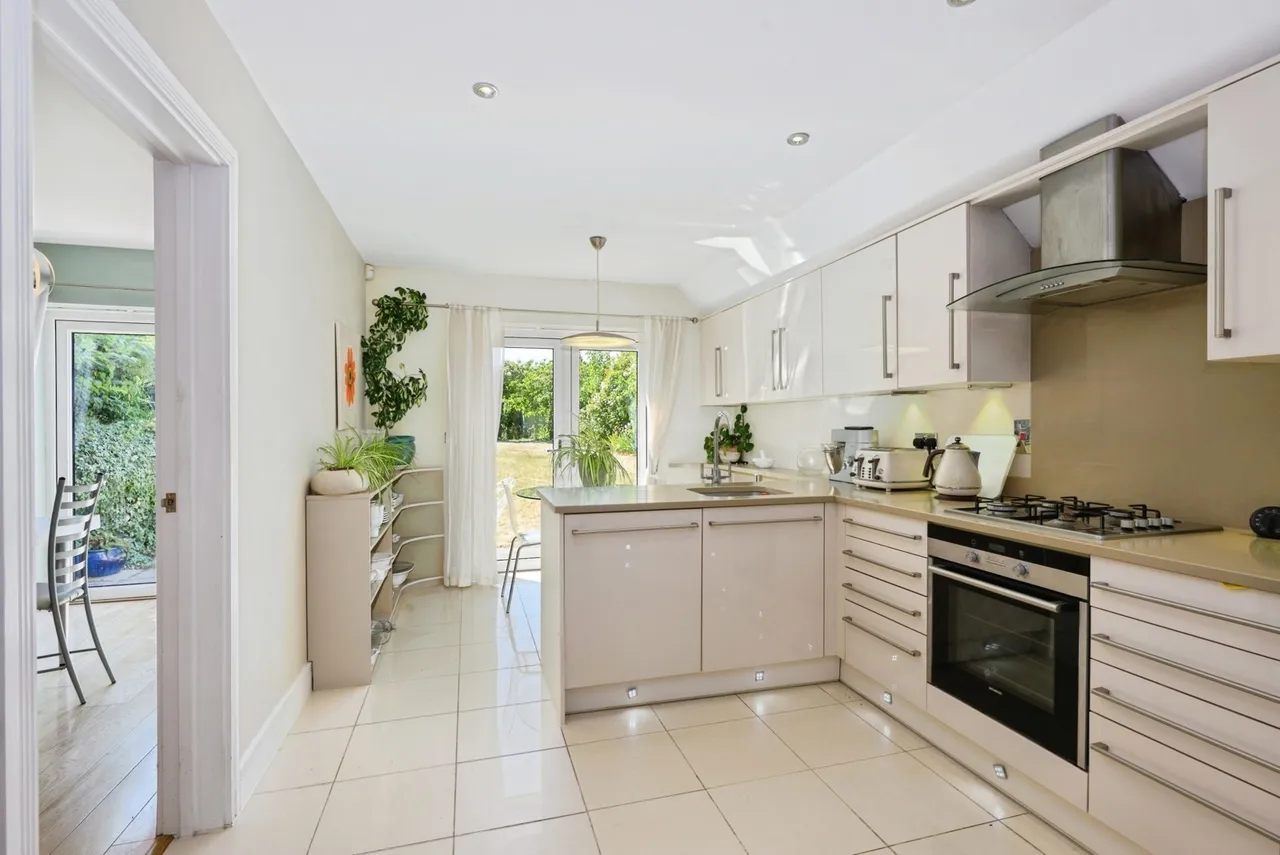 Church Road, Kenley, Surrey, CR8, photo 4