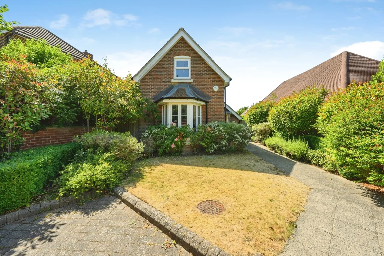 3 bed house for sale — Church Road, Kenley, Surrey, CR8