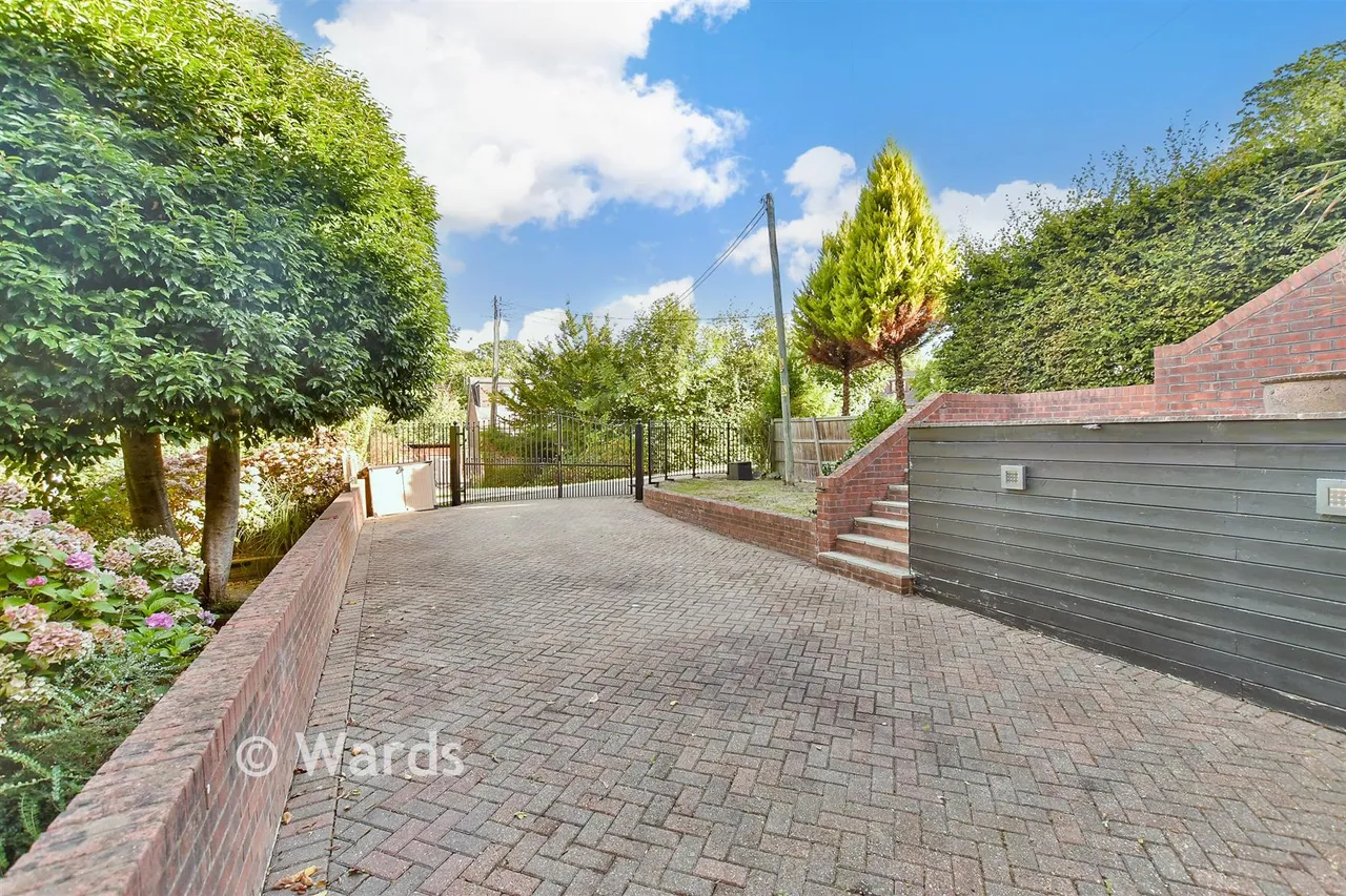 Chestnut Avenue, Walderslade, ME5, photo 16