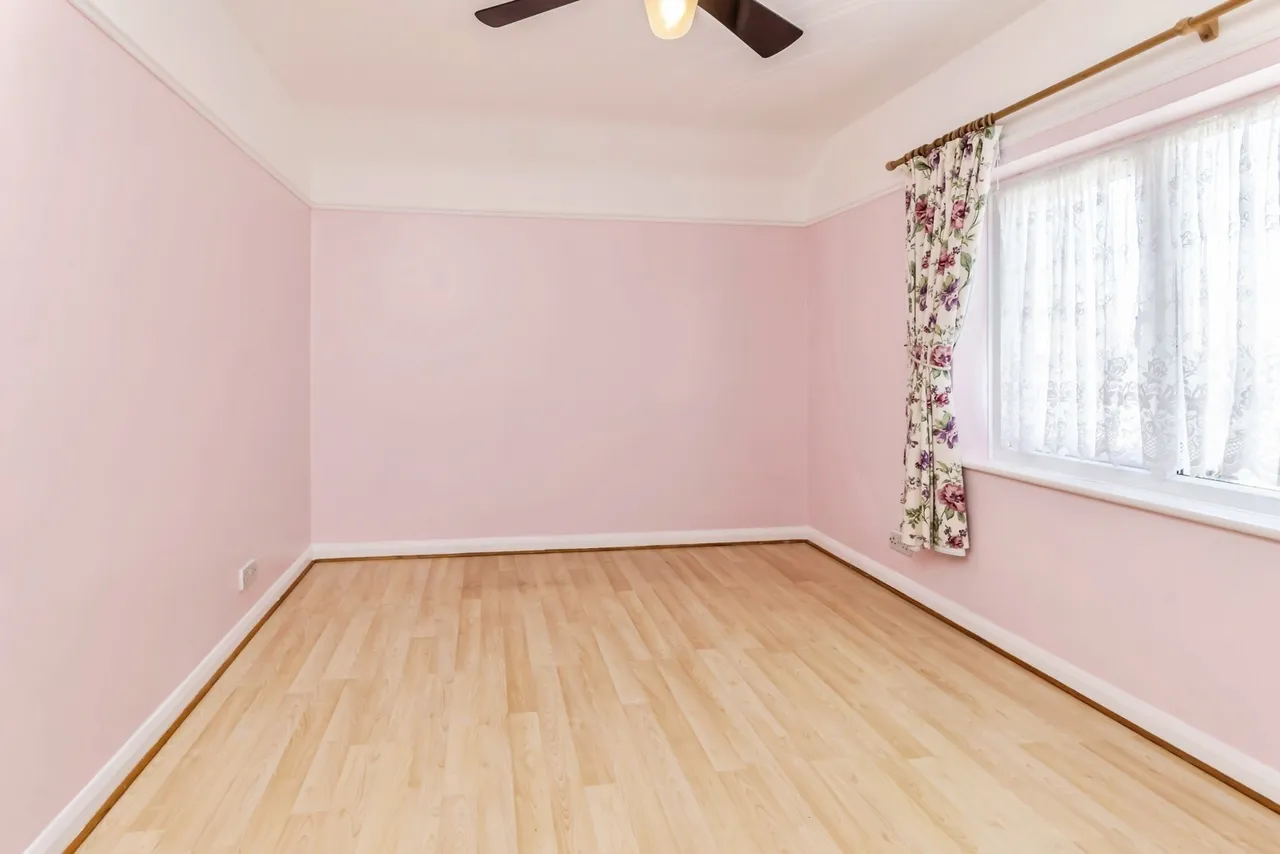 Overbury Crescent, New Addington, Croydon, CR0, photo 6