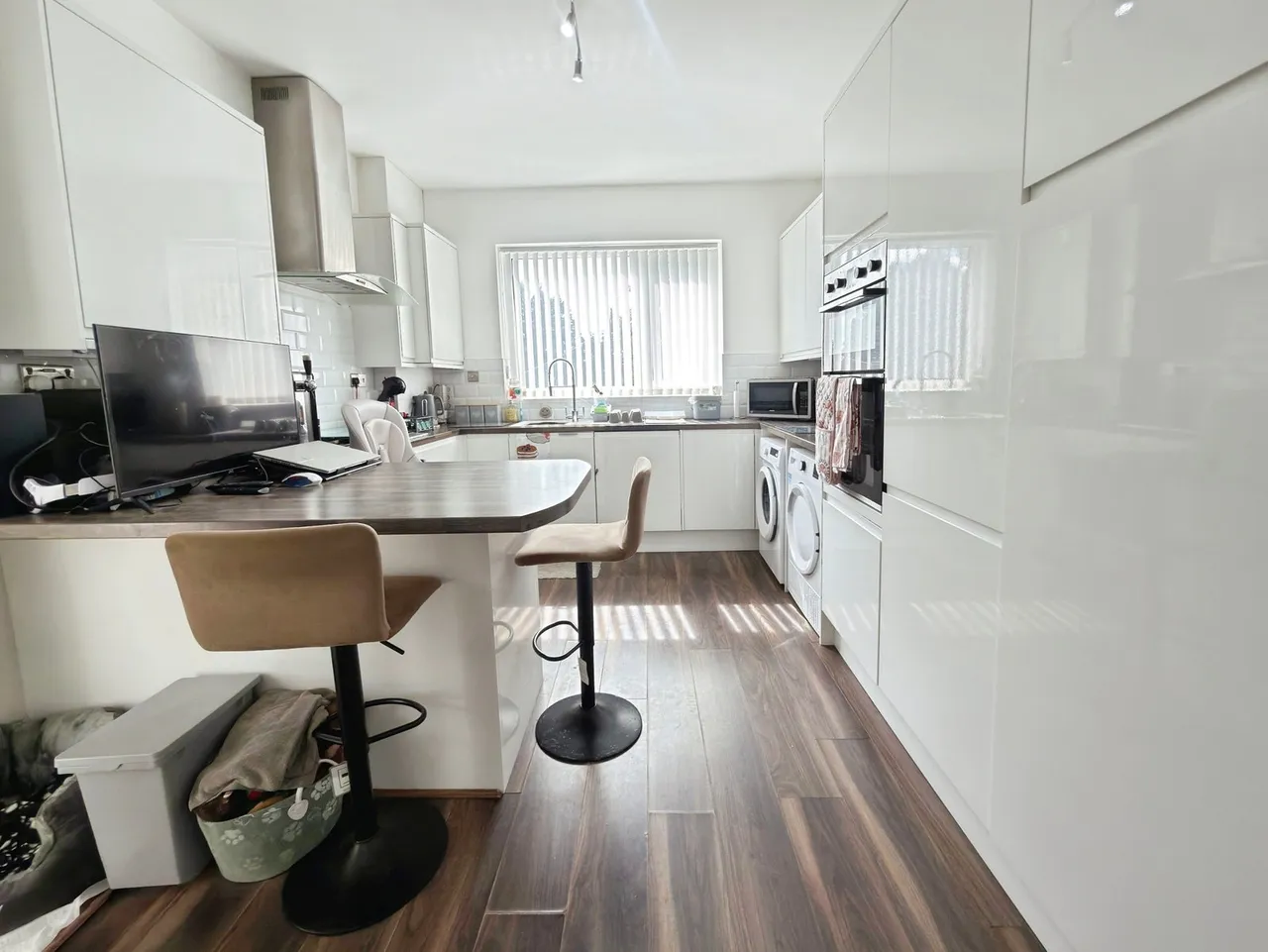 Armine Road, Fforestfach, photo 7