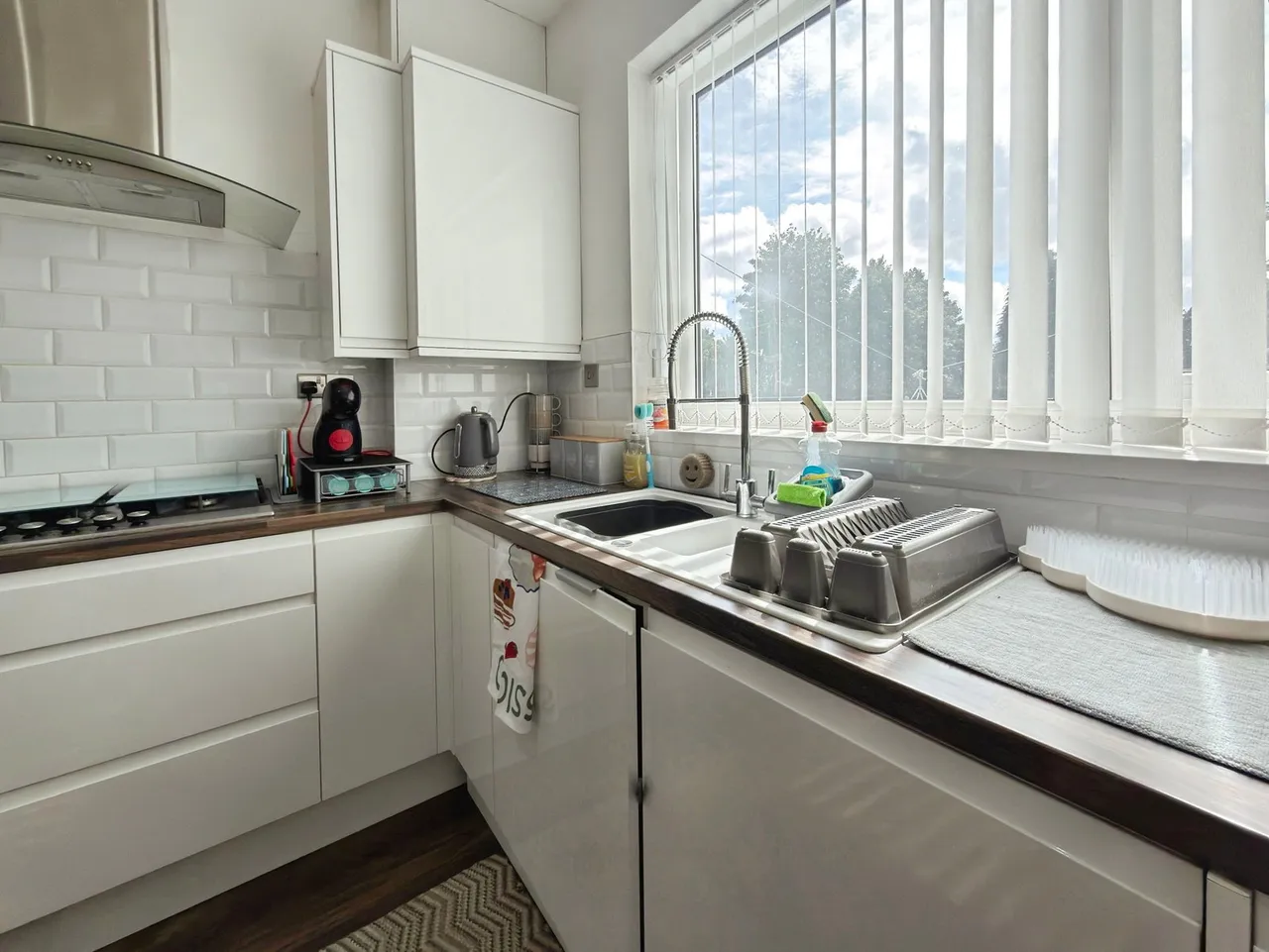 Armine Road, Fforestfach, photo 8