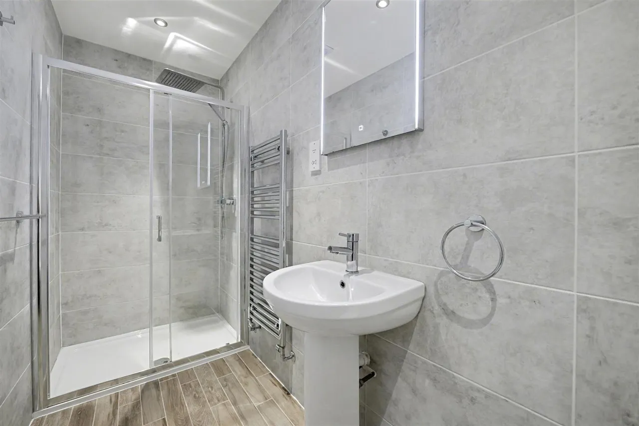 Northleigh Grove, Market Harborough, LE16, photo 18