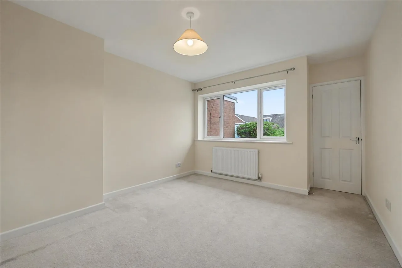 Northleigh Grove, Market Harborough, LE16, photo 2