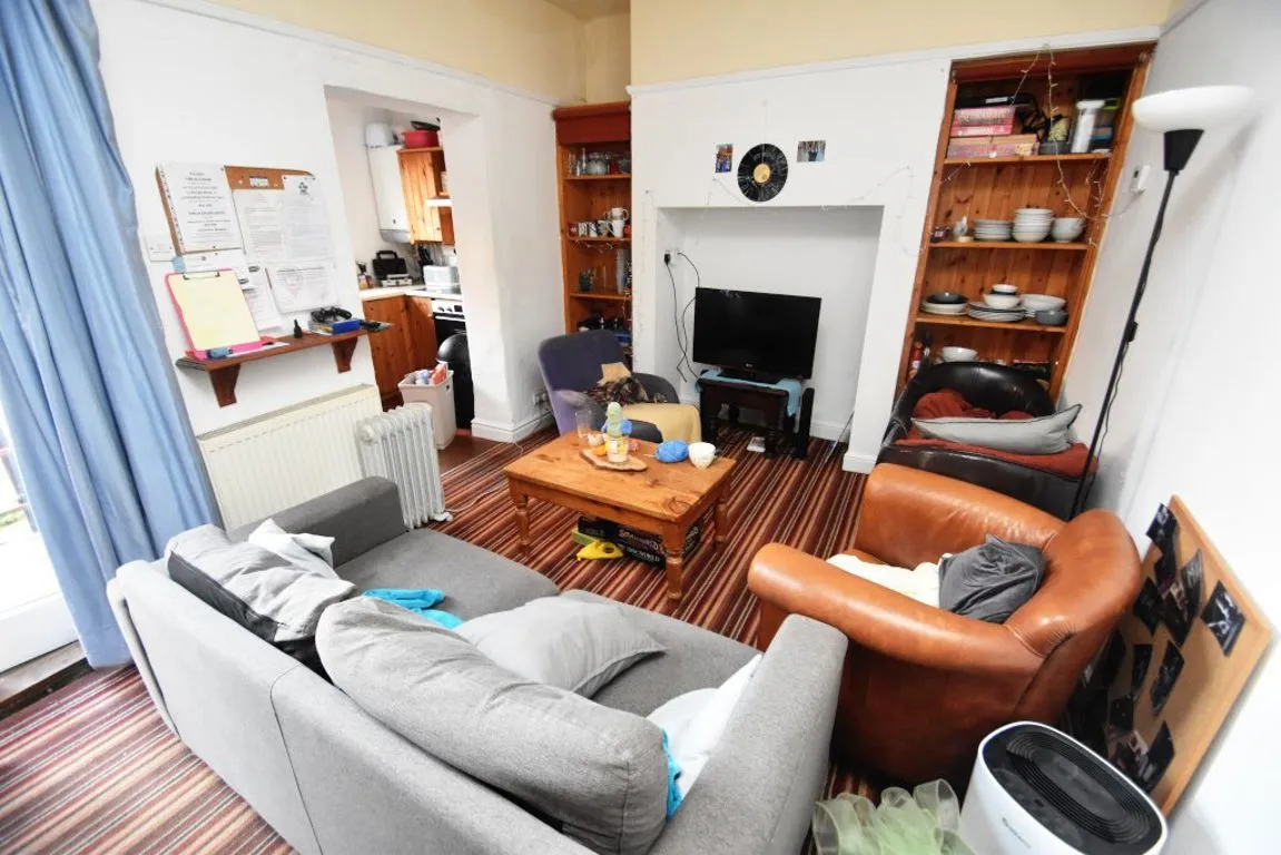 East Atherton Street, DH1, photo 5