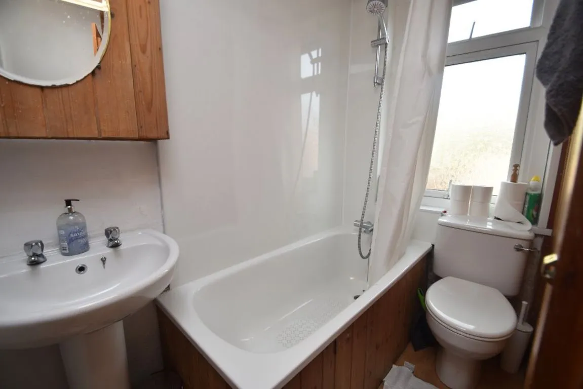 East Atherton Street, DH1, photo 4