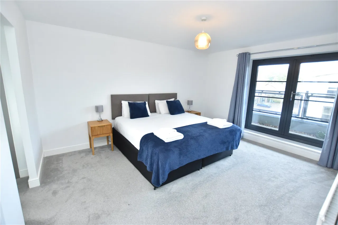 Sunderland Place, Farnborough, GU14, photo 16
