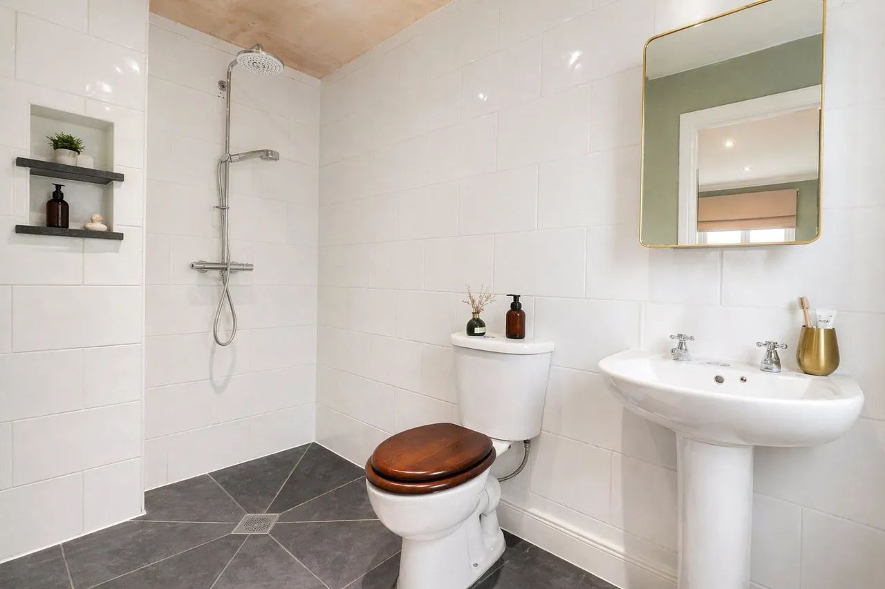 Oxmans Lane, Northam, EX39, photo 13