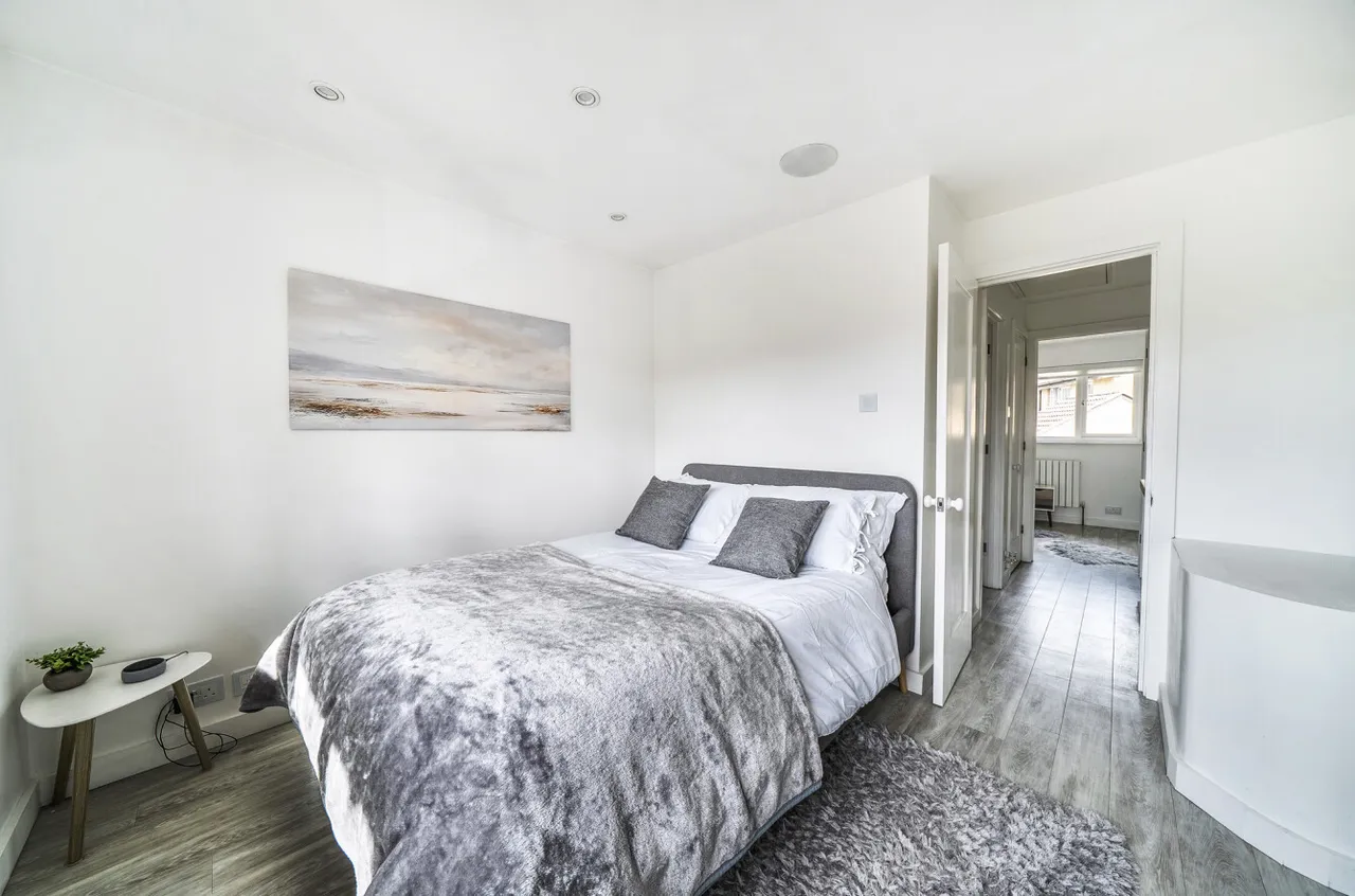 Portia Grove, Warfield, Bracknell, Berkshire, RG42 3TS, photo 6