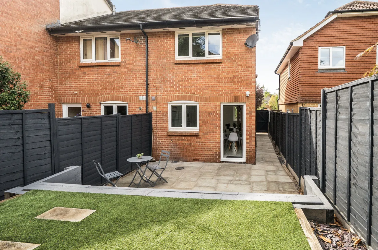 Portia Grove, Warfield, Bracknell, Berkshire, RG42 3TS, photo 17