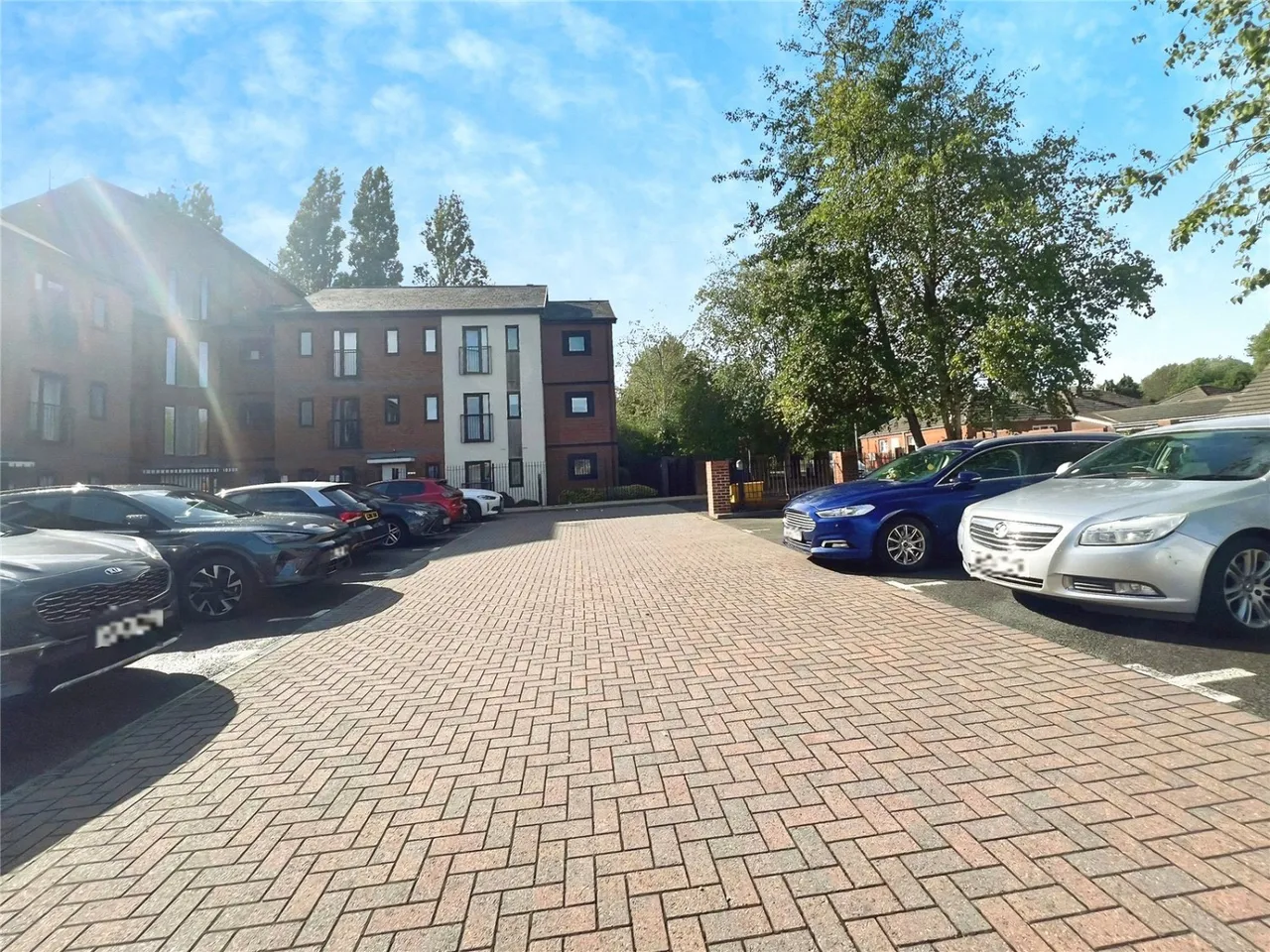 Deans Gate, Willenhall, WV13, photo 2