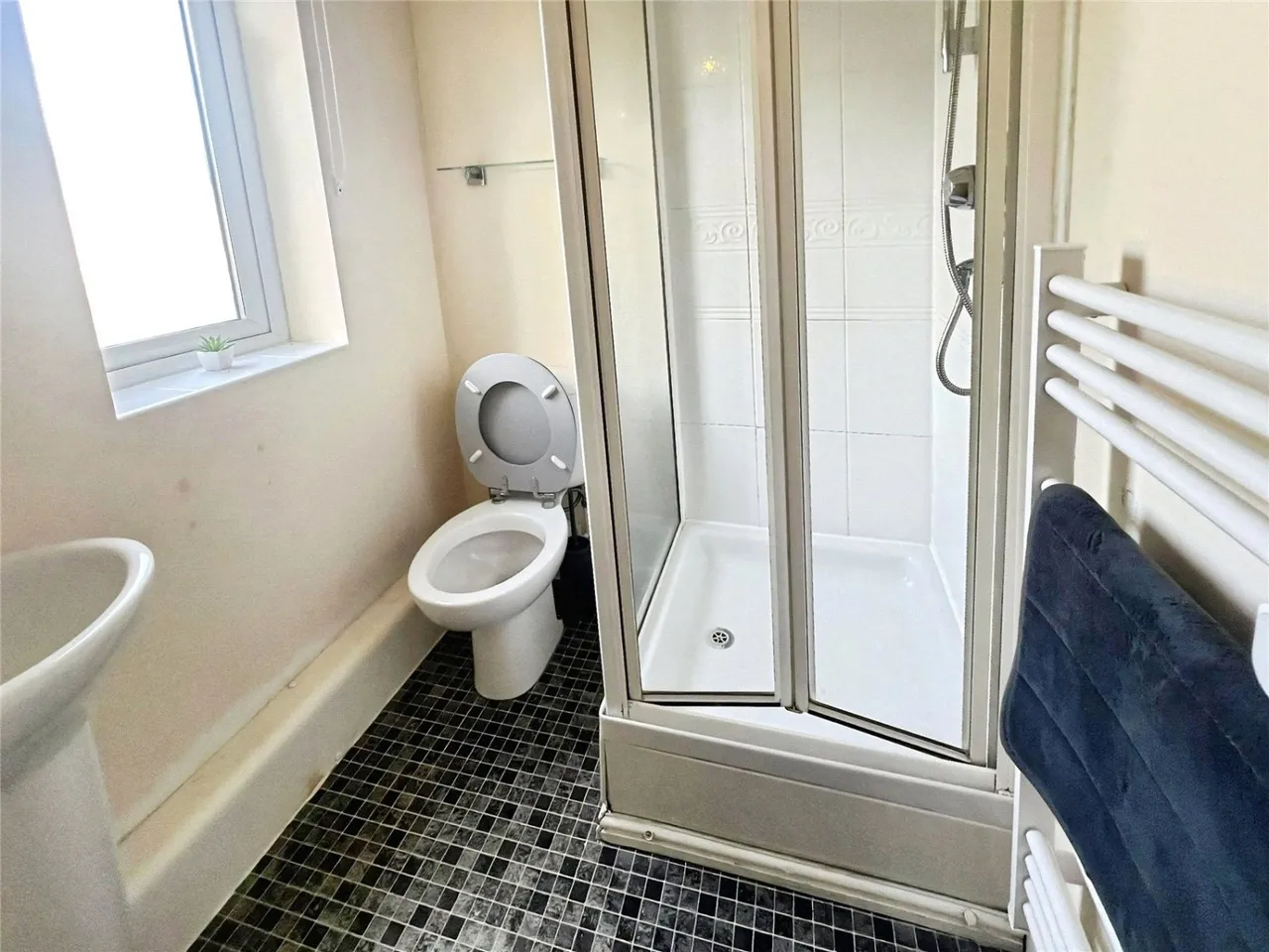 Deans Gate, Willenhall, WV13, photo 9
