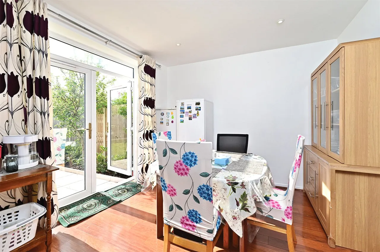 Sand Hill, Farnborough, Hampshire, GU14 8ER, photo 5