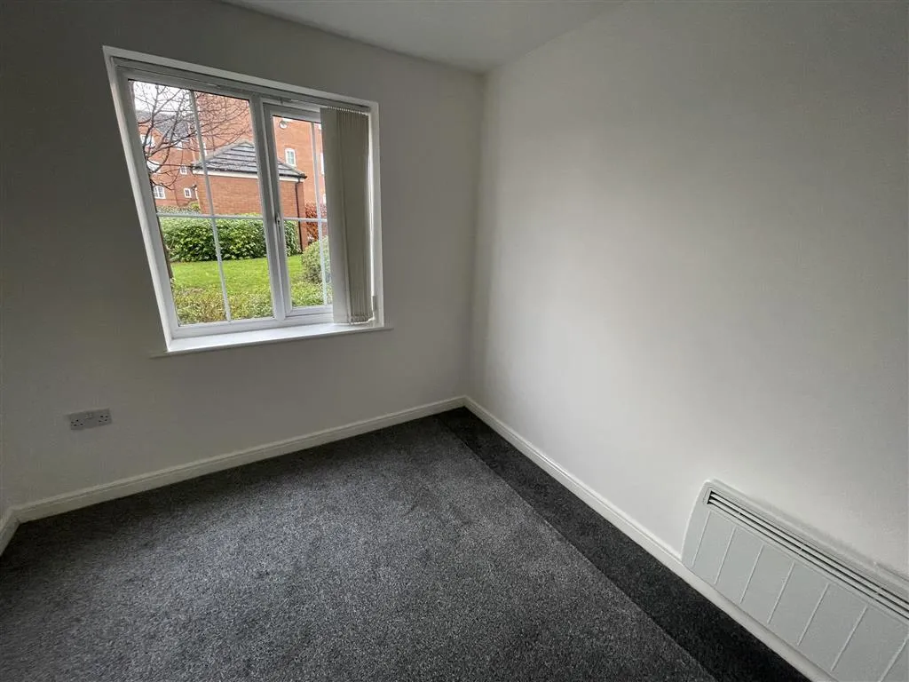 Tame Crossing, Wednesbury, WS10, photo 8