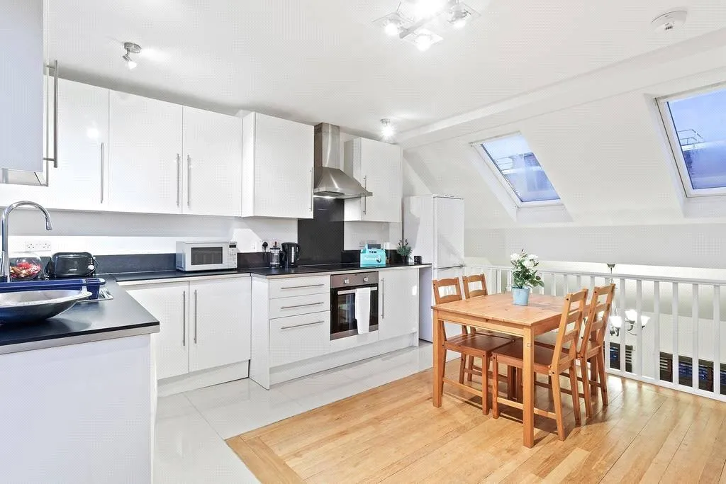 Thorparch Road, London, SW8, photo 8