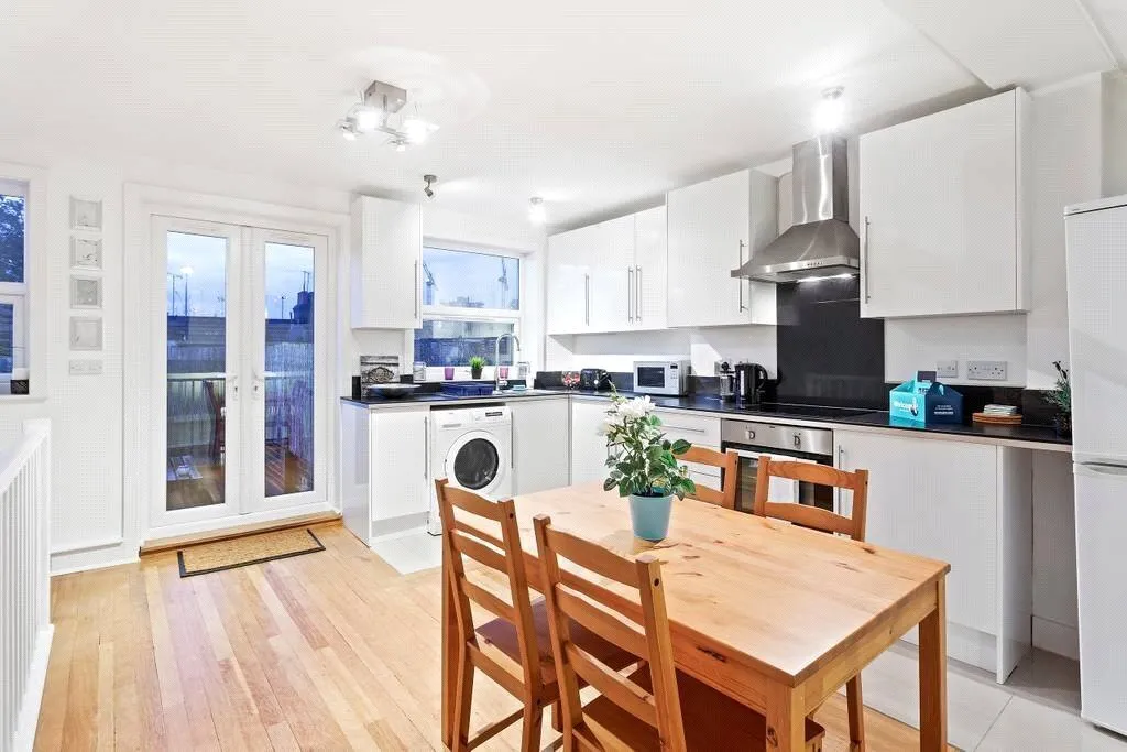 Thorparch Road, London, SW8, photo 2
