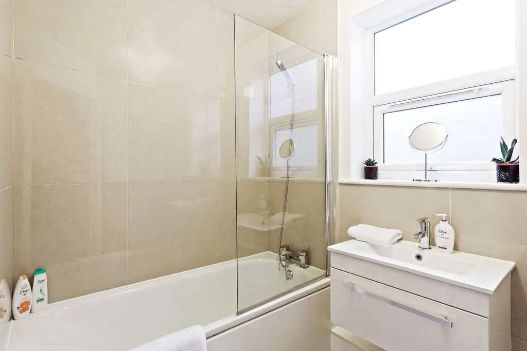 Thorparch Road, London, SW8, photo 5