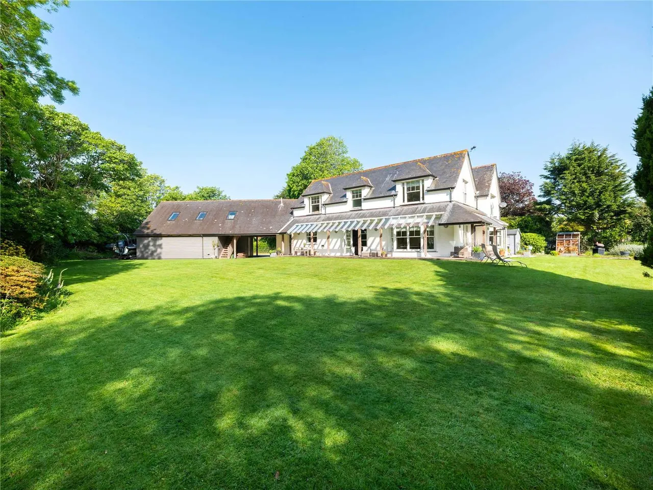 Old Church Road, Mawnan Smith, Falmouth, Cornwall, TR11 5HU, photo 3