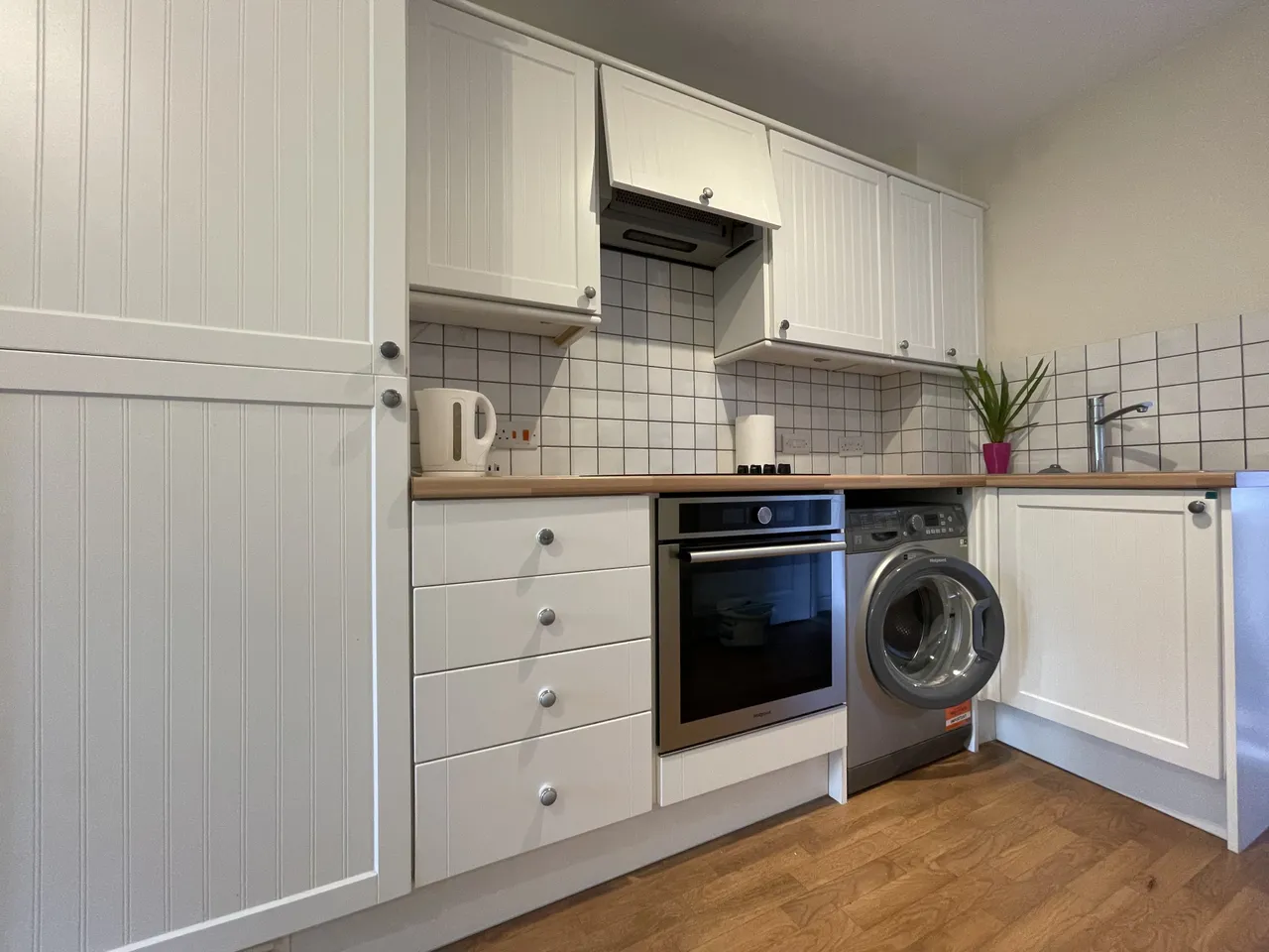 Heathfield, TN21, photo 10