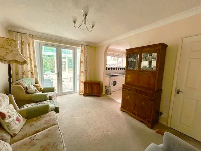 Dovedale, Felixstowe, Suffolk, IP11 2PL, photo 2