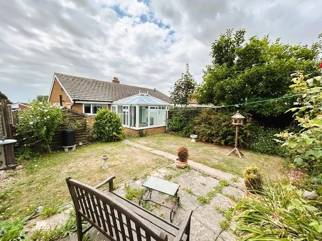 Dovedale, Felixstowe, Suffolk, IP11 2PL, photo 13