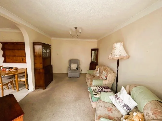 Dovedale, Felixstowe, Suffolk, IP11 2PL, photo 6