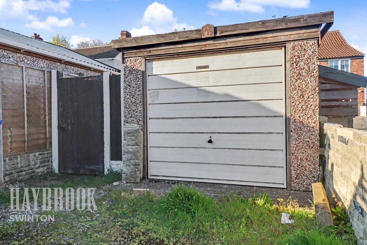 Old Road, Conisbrough, photo 15