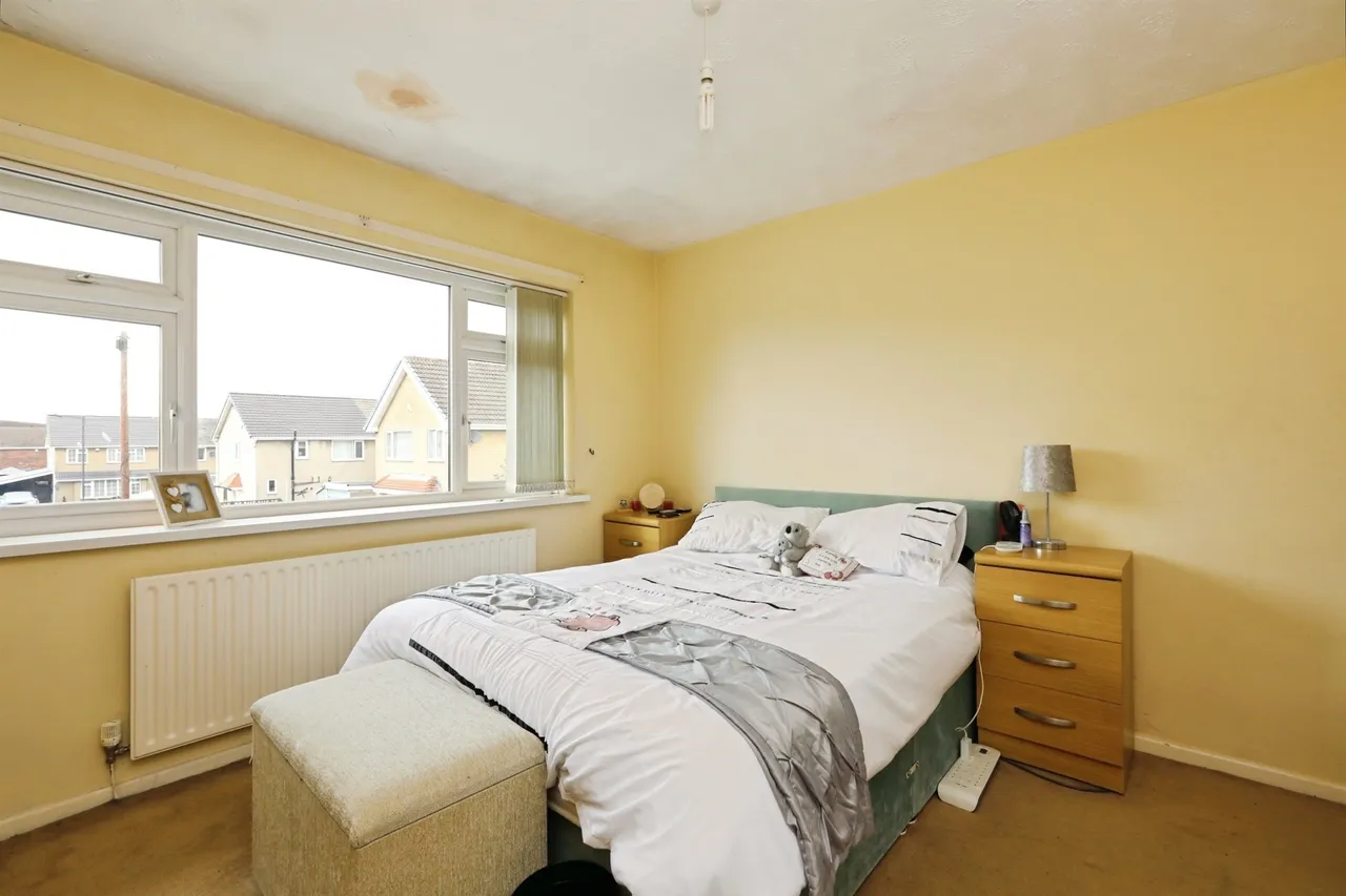 St. Andrews Grove, Hatfield, DN7, photo 7