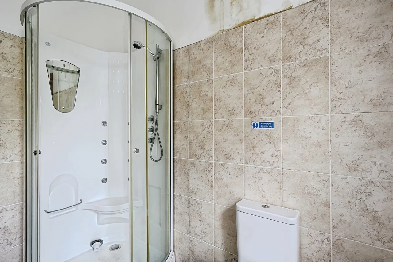 Skipton Road, Keighley, BD21, photo 6