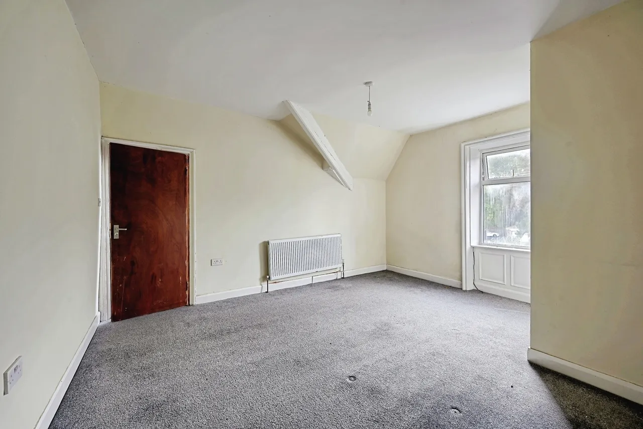 Skipton Road, Keighley, BD21, photo 11