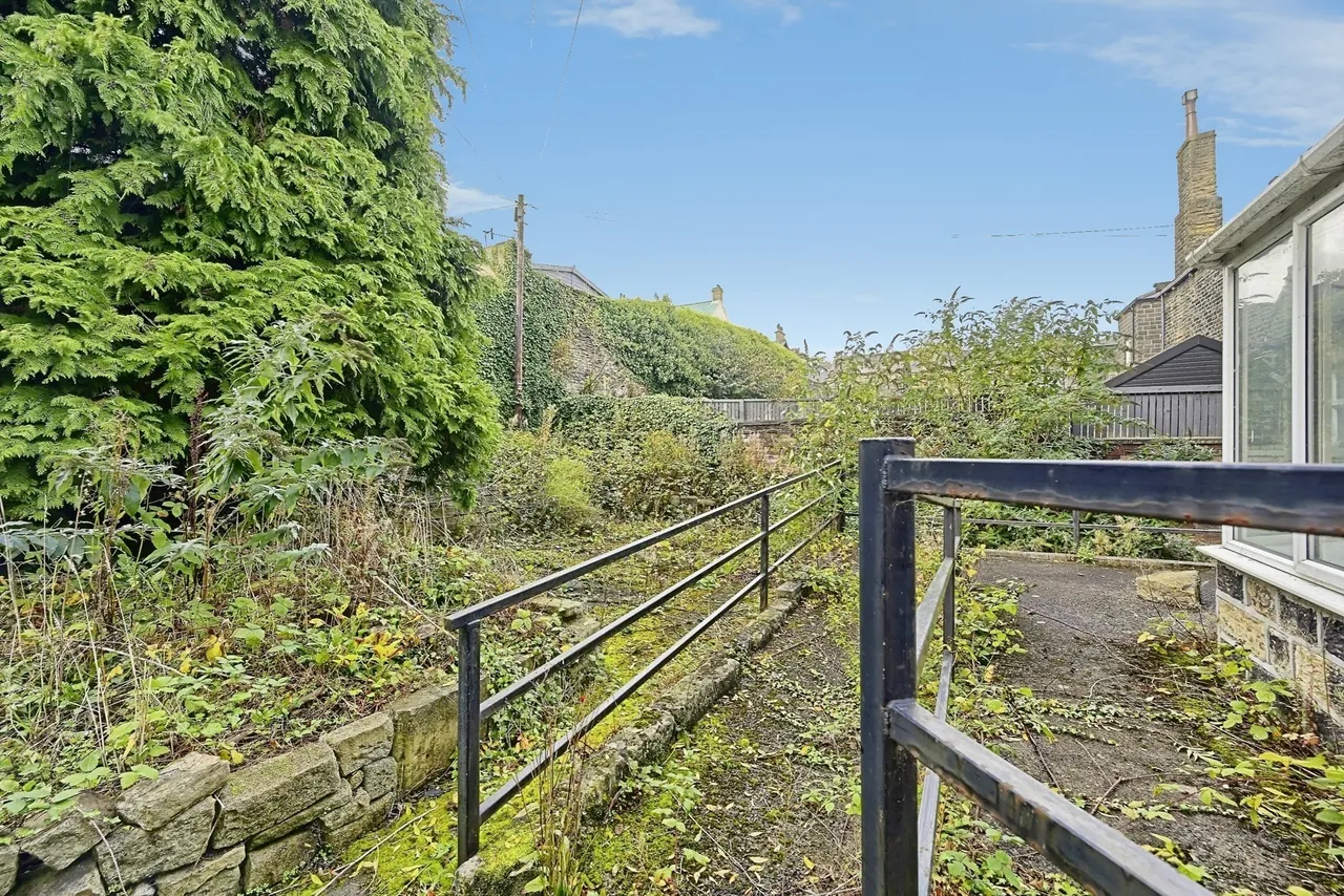 Skipton Road, Keighley, BD21, photo 4