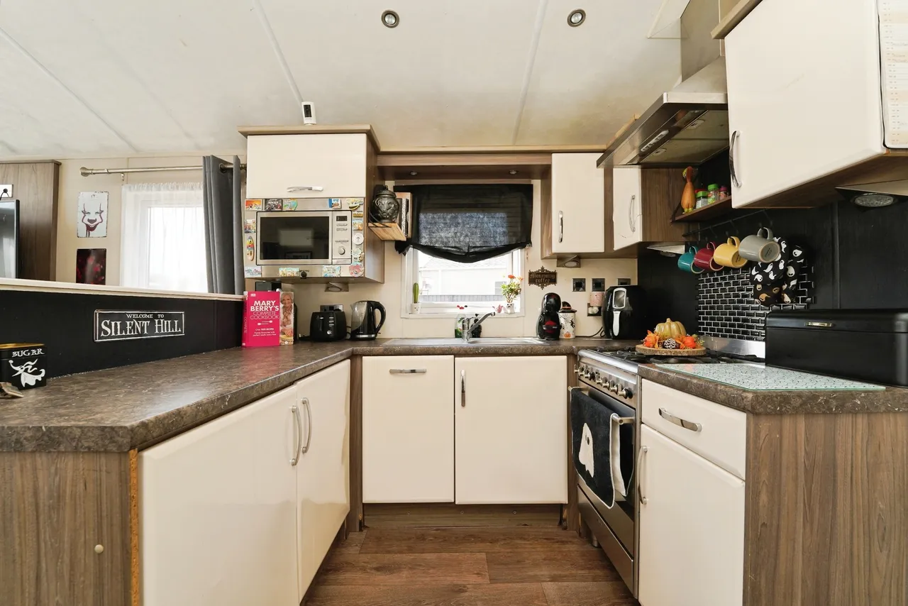 Farm Tewkesbury Road, Gloucester, GL2, photo 6
