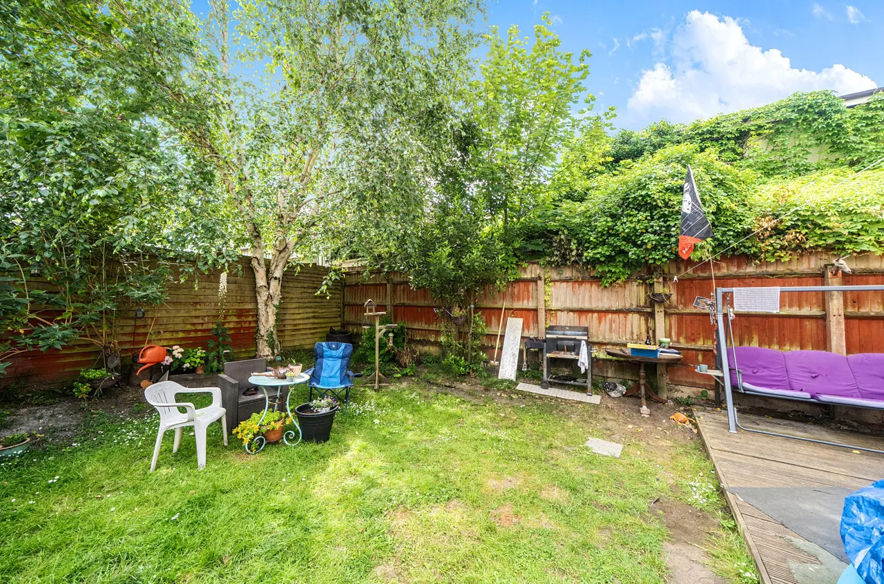 Lower New Road, West End, SO30, photo 8