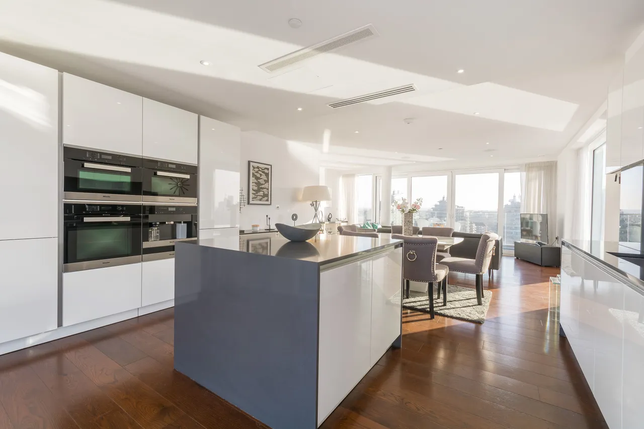 58 Ravensbourne Apartments, 5 Central Avenue, London, photo 3