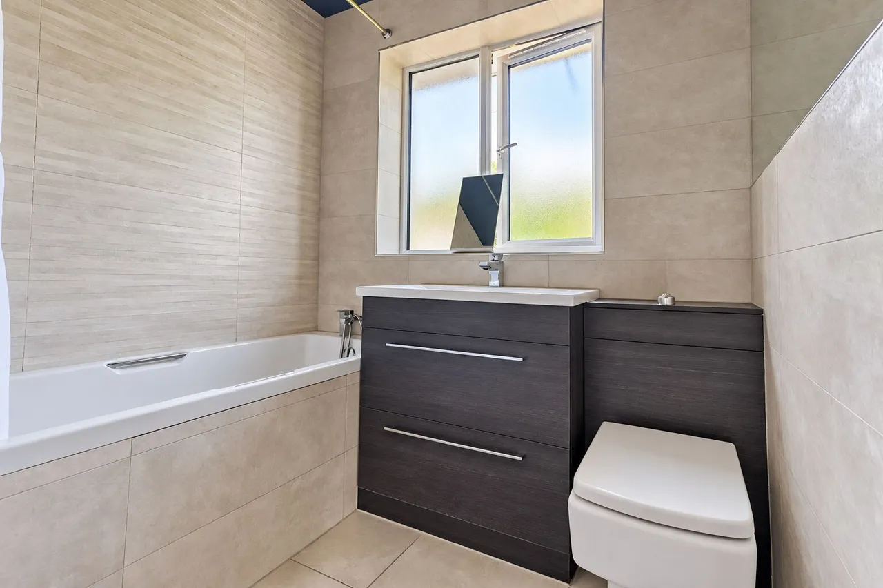 Southfield Road, High Wycombe, HP13, photo 12