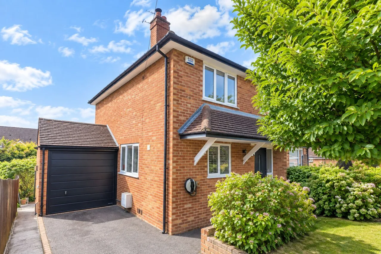 3 bed house for sale, Southfield Road, High Wycombe, HP13