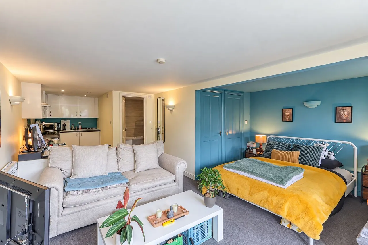 Southfield Road, High Wycombe, HP13, photo 7