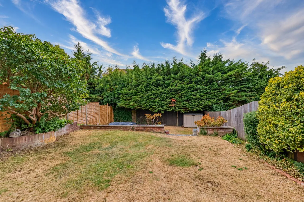 Southfield Road, High Wycombe, HP13, photo 18