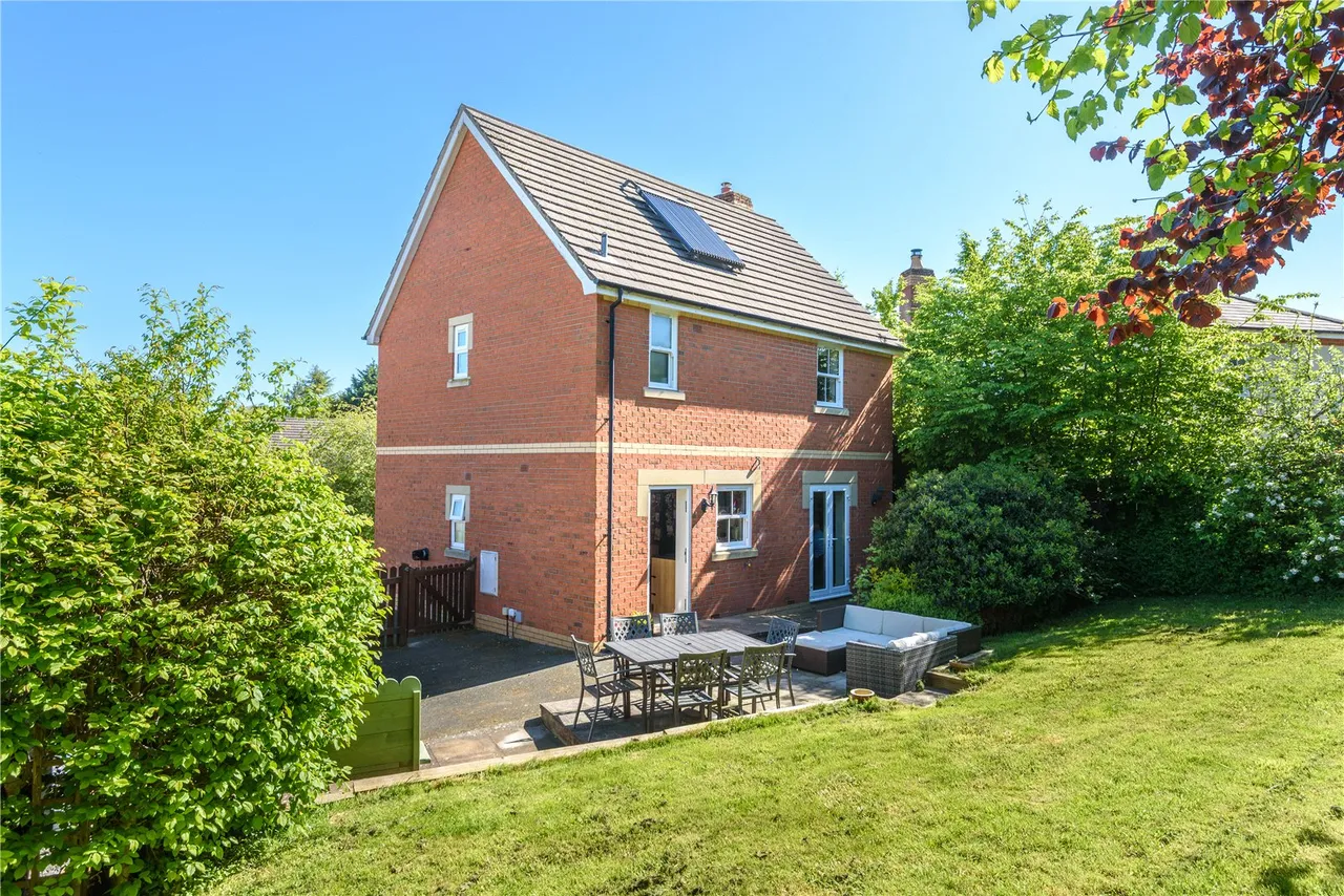 Mortimer Road, Montgomery, Powys, SY15 6UP, photo 27