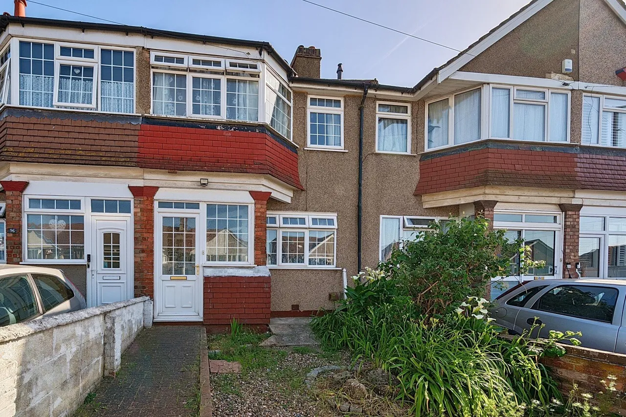 3 bed house for sale — Hallford Way, Kent, DA1